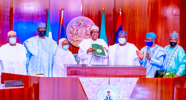 Buhari Signs Electoral Bill2